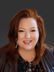 Headshot of Dr. Stephanie McBrayer