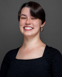 Lenora Rowe Head Shot